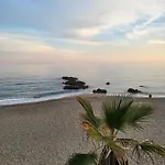 公寓 Stella Blanca 2 Bedrooms With Small Garden And Pool