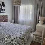 公寓 Stella Blanca 2 Bedrooms With Small Garden And Pool *