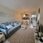 公寓 Stella Blanca 2 Bedrooms With Small Garden And Pool 丰希罗拉