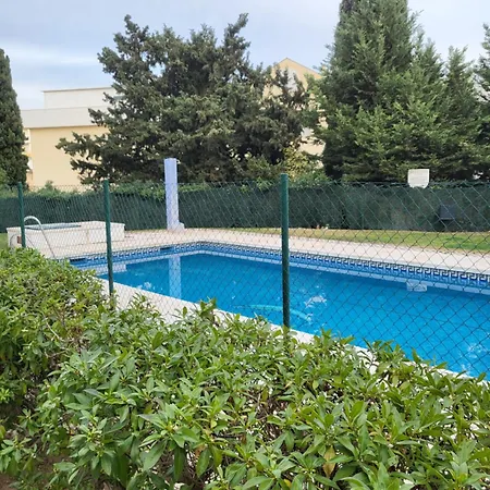 Torreblanca 2 Bedrooms With Small Garden And Pool Apartman
