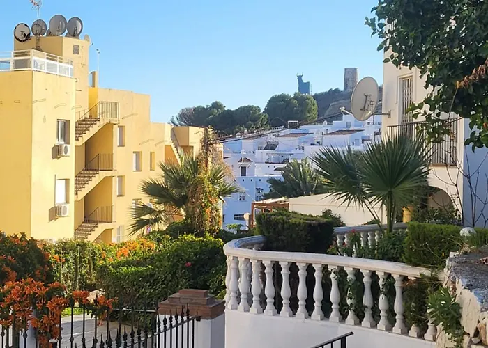 Апартаменти Stella Blanca 2 Bedrooms With Small Garden And Pool *