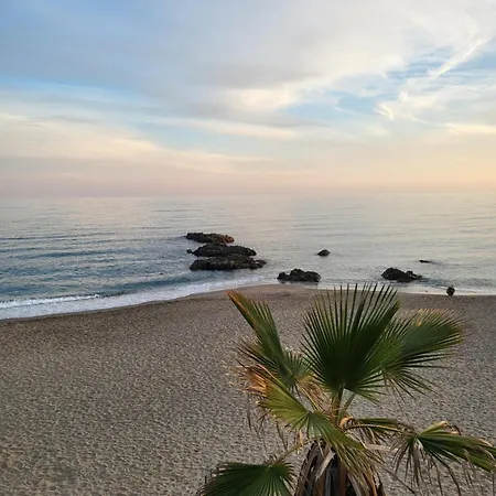 公寓 Stella Blanca 2 Bedrooms With Small Garden And Pool