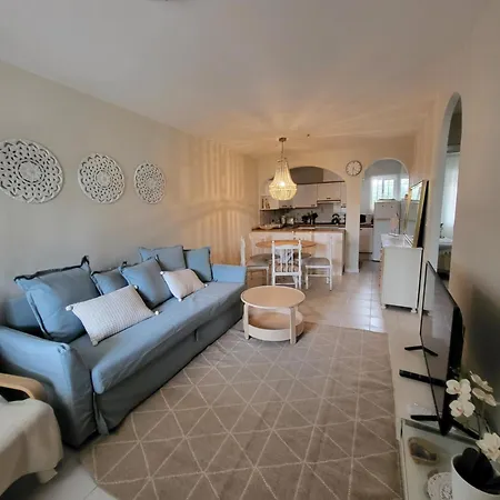公寓 Stella Blanca 2 Bedrooms With Small Garden And Pool 丰希罗拉