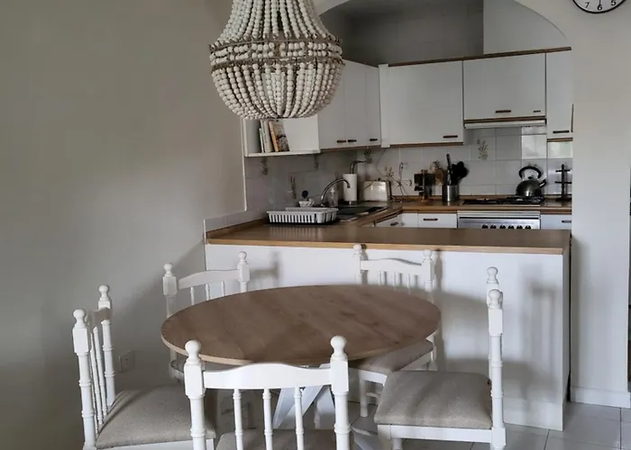 Stella Blanca 2 Bedrooms With Small Garden And Pool アパート *