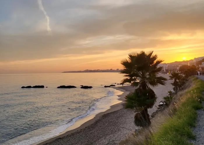 Stella Blanca 2 Bedrooms With Small Garden And Pool アパート フエンヒロラ