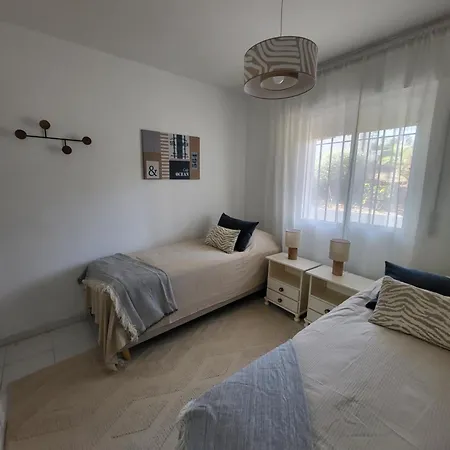 Stella Blanca 2 Bedrooms With Small Garden And Pool Apartment Fuengirola