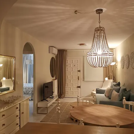 Stella Blanca 2 Bedrooms With Small Garden And Pool Fuengirola
